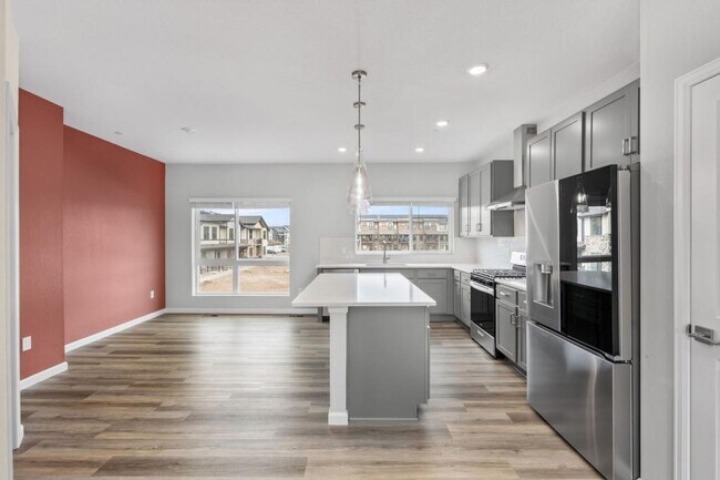 Photo - 1009 Birdwhistle Ln