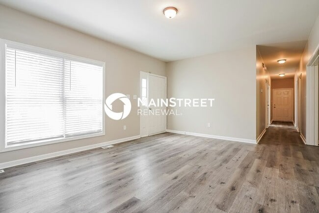 Photo - 4 Bedroom Pet-Friendly Home in Durham, NC with Main Street Renewal
