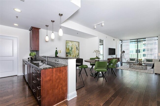 Building Photo - 270 17th St NW Unit 1410 Rental