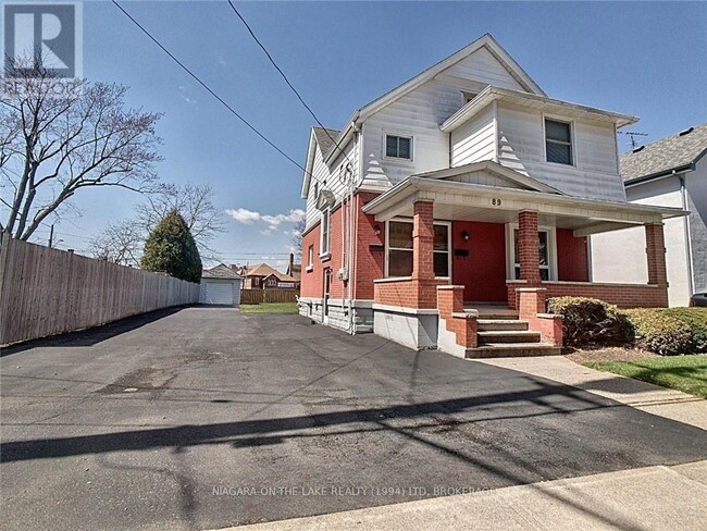 Photo - 89 Hellems Ave Unité Main Level