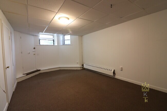 Photo - 409 Huntington Ave Unidad B1