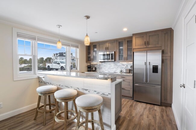 Photo - 3 King St Unit #8