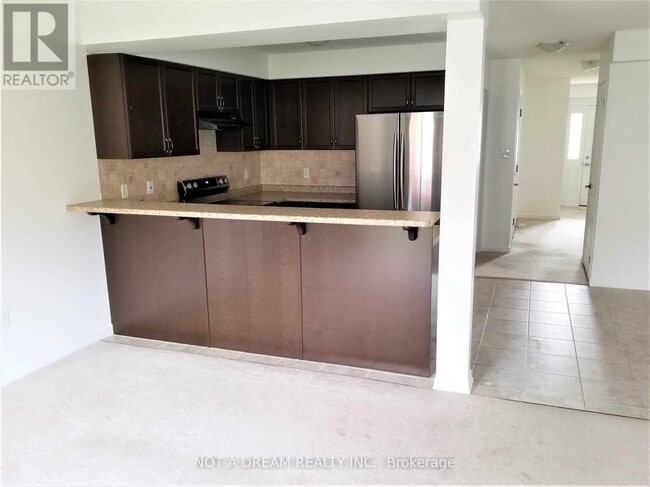 Photo - 1388 Hunter St