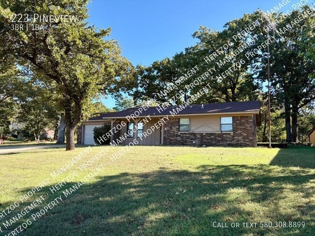Photo - 223 Pineview-