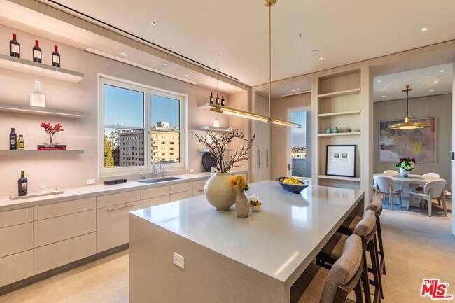 Photo - 455 N Palm Dr Unidad PH