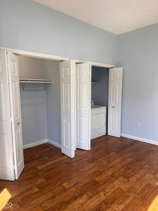 Photo - 297 N 9th St