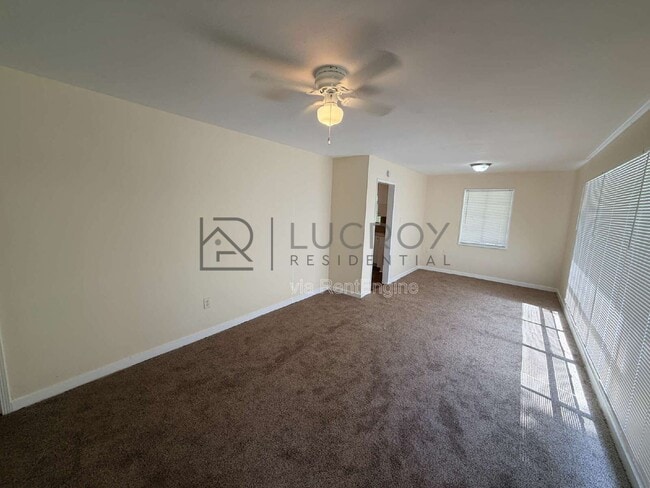 Photo - 3173 Oak Forest Dr