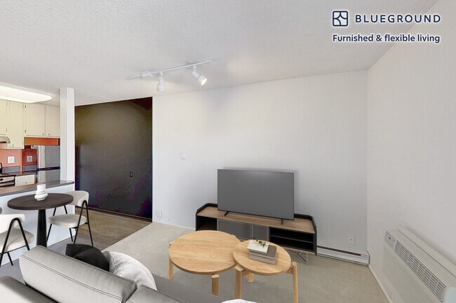 Photo - 3883 Ingraham St Unit SI FL1-ID262A