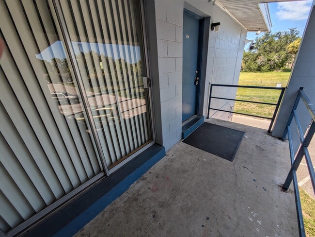 Building Photo - 140 Minna Ln Unit 207