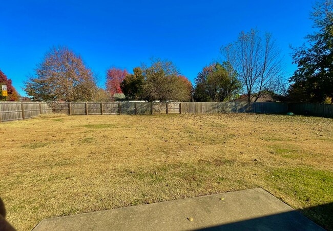 Photo - 400 Sun Meadow Dr