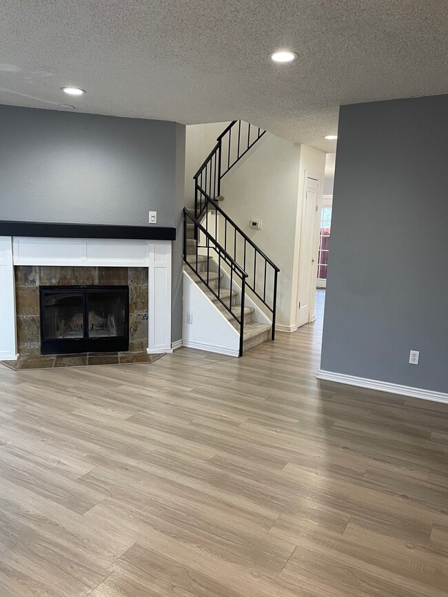 Photo - 12191 Bannock St