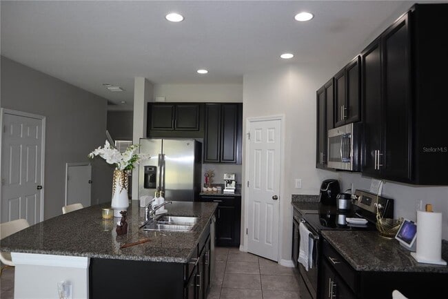 Photo - 7022 Grand Elm Dr