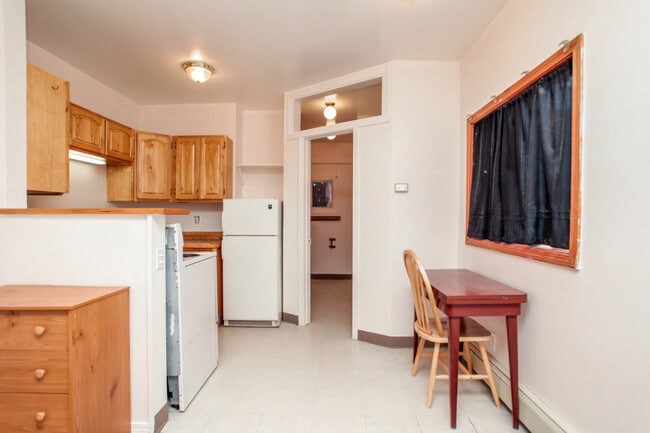 Photo - 909 16th Ave