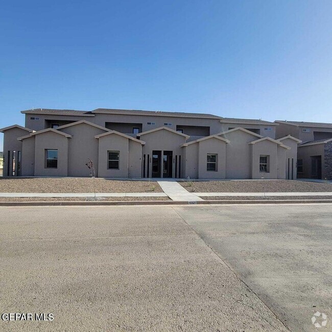 Building Photo - 1060 Hoppas St Rental