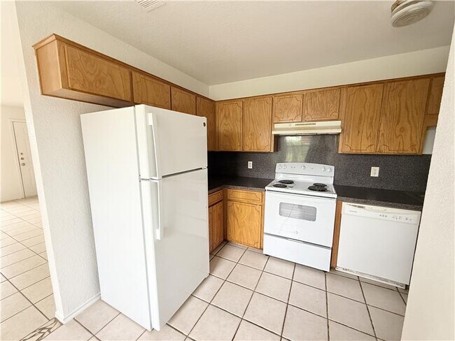 Photo - 1210 D Industrial Unit D