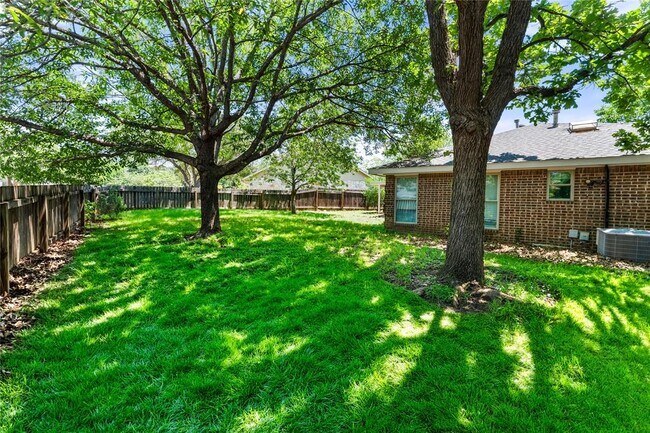 Photo - 2408 Shiloh Dr