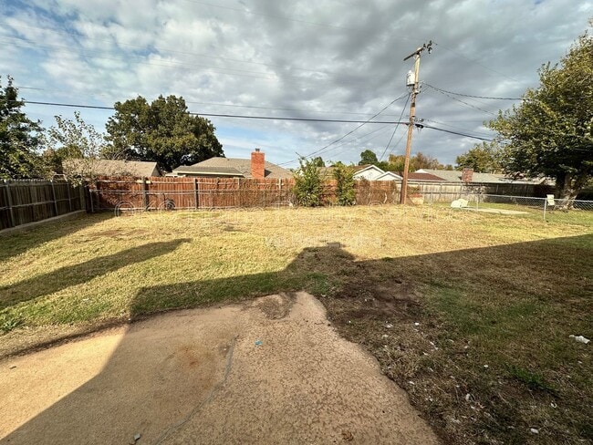 Photo - 4325 NW 55th St