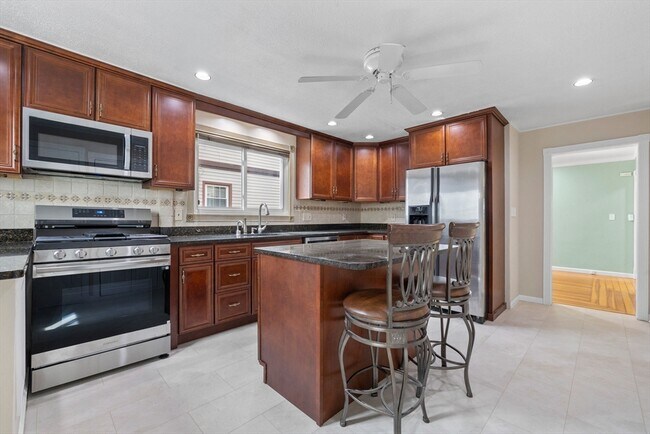 Photo - 17 Wheeler Ave Unit 1