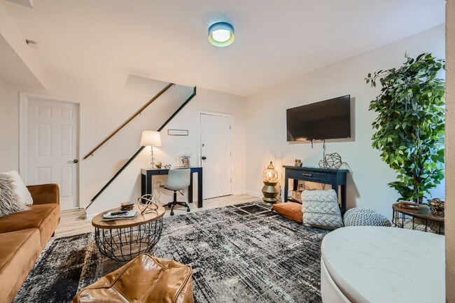 107 N Chester St Unit 2