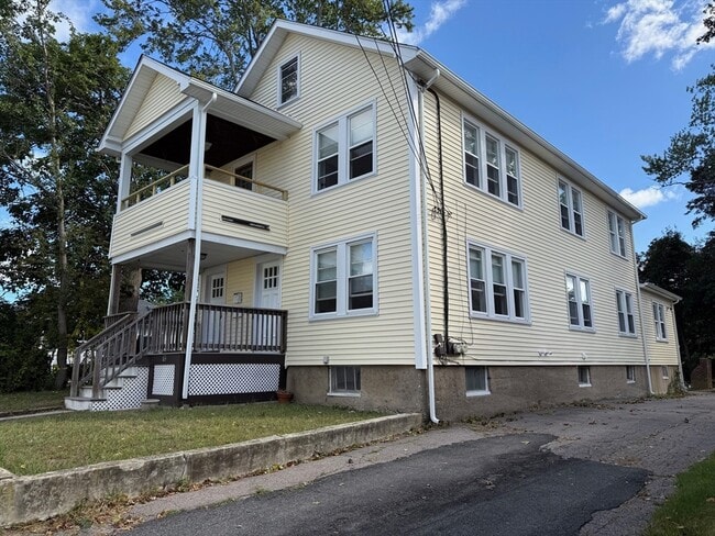 Building Photo - 63 Sachem St Unit 1