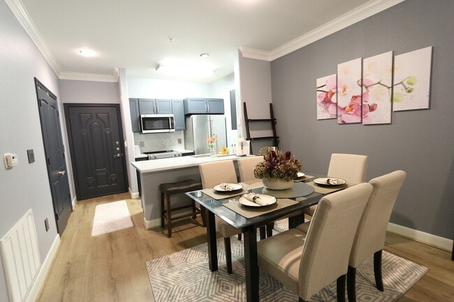 Building Photo - 2299 Lone Star Dr Unit 231