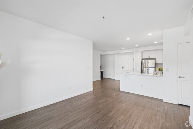 2BR, 2BA - 1,137SF - Living Room