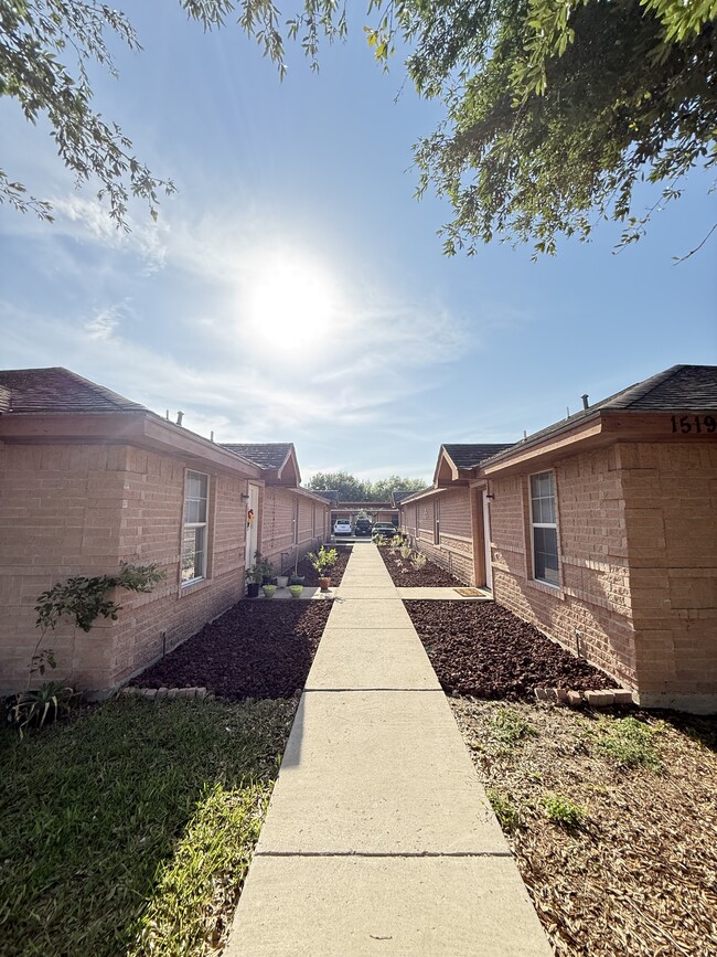 Building Photo - 1519 Orlando St Unit C