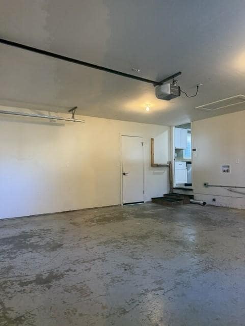 Photo - 965 SW Lincoln Rd