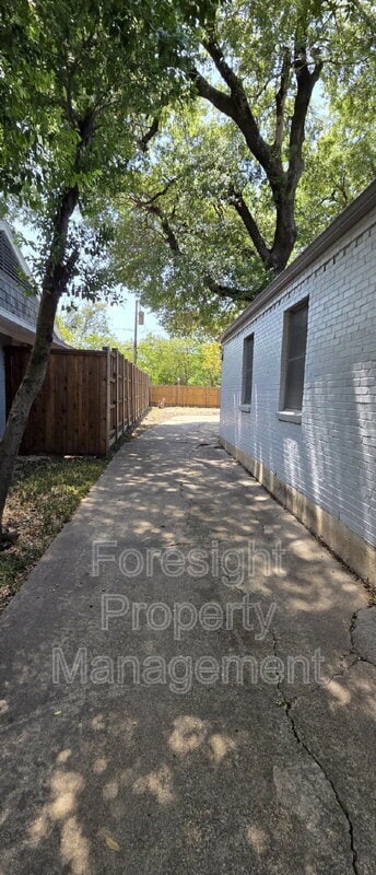 Photo - 7303 Bucknell Dr
