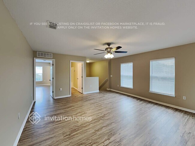 Photo - 3306 97th Ln E
