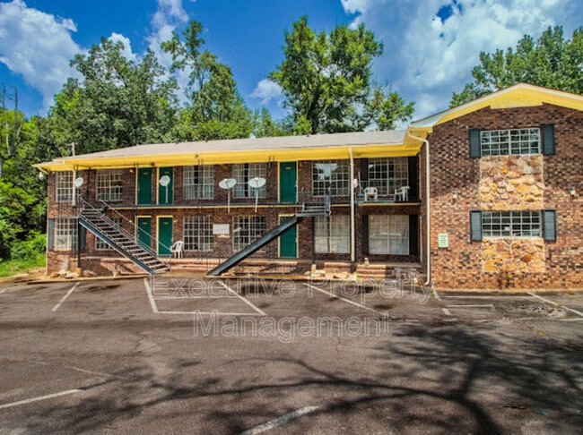 Building Photo - 739 81st St N Rental