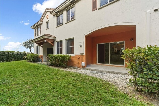 Photo - 17331 NW 7th Ave Unit 108