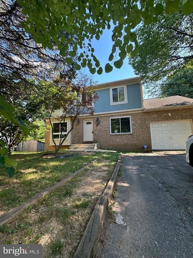 Photo - SPACIOUS SF IN GERMANTOWN ESTATES