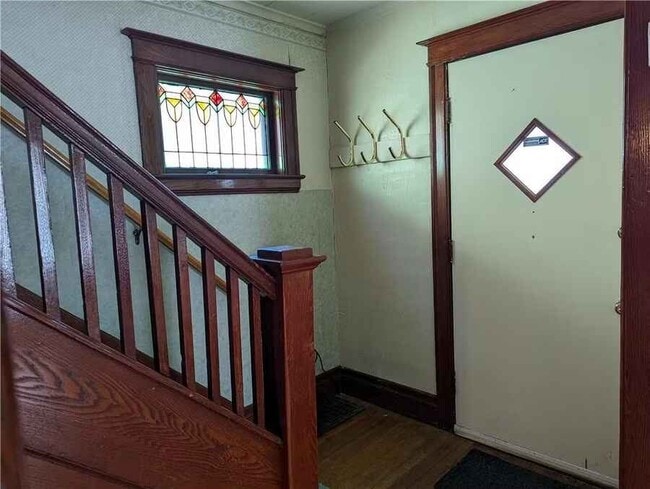 Photo - 111 Bidwell Terrace