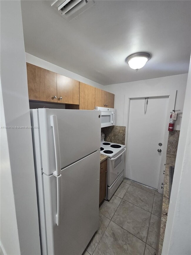 Building Photo - 95 NW 47th Ave Unit 7 Rental