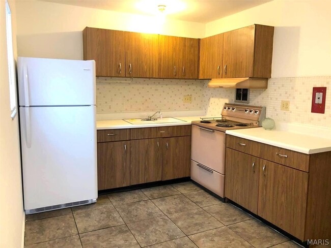 Photo - 229 S Church St