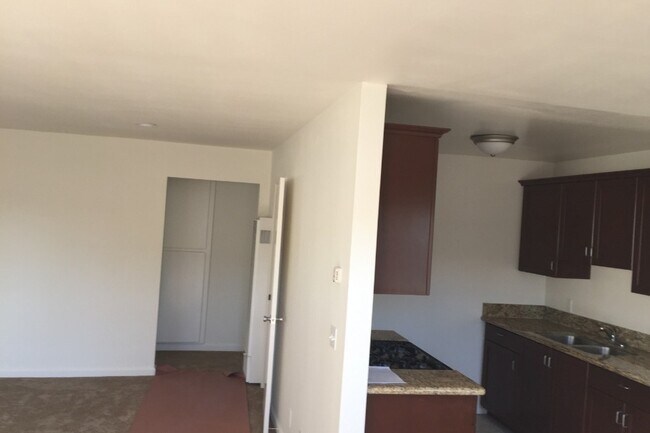 Photo - 16685 Crenshaw Blvd Unit 10
