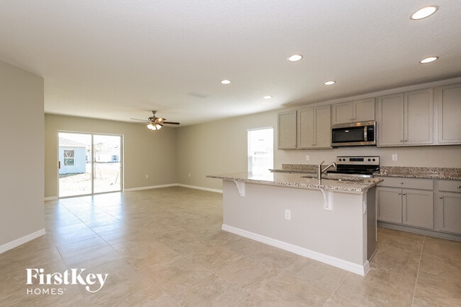 Photo - 321 S Haven Ct