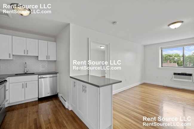 Photo - 134 Summer St Unit 7