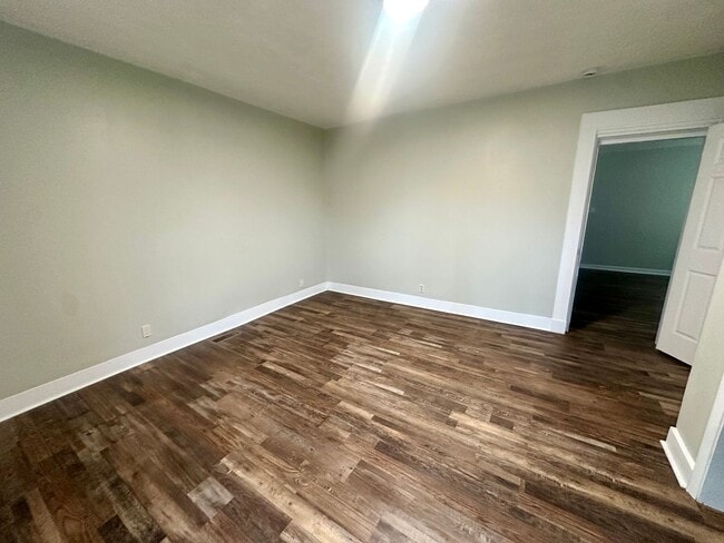 Photo - 3 Bedroom, Main Level Primary Bedroom