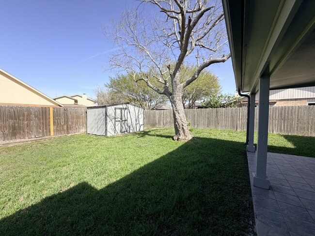 Photo - 7326 New Brunswick Dr