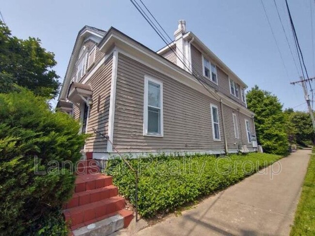 Photo - 2127 Grinstead Dr Unit 3