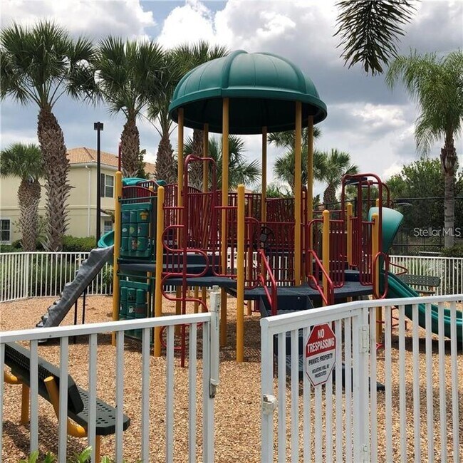 Photo - 3770 82nd Ave Cir E