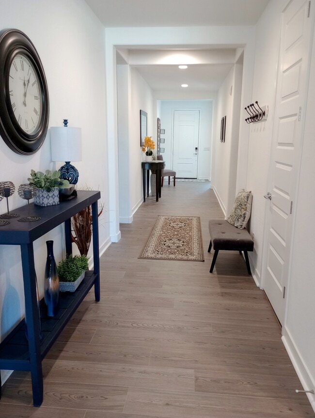 Vestíbulo grande - 19652 W Badgett Ln