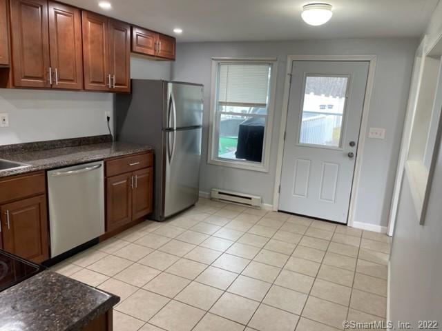 Photo - 29 Meeting House Ln