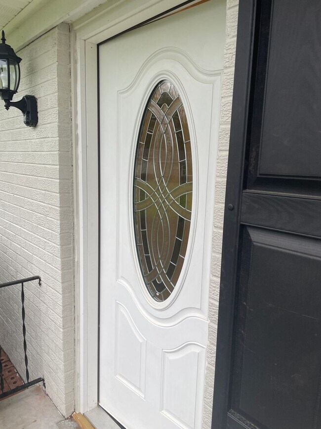 Photo - 4 BR 3 BA house on corner lot