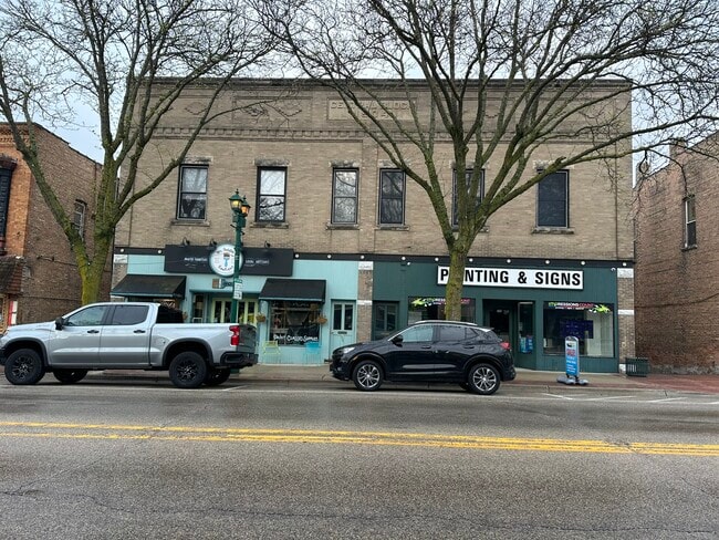 Photo - 905 Main St Apartments Unit 2