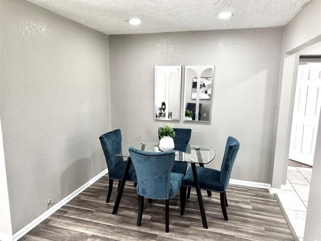 Photo - 903 Roper St