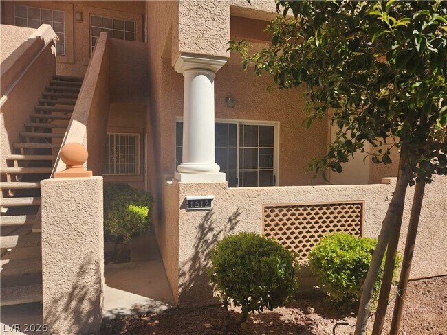 Photo - 2925 Wigwam Pkwy Unit 1612