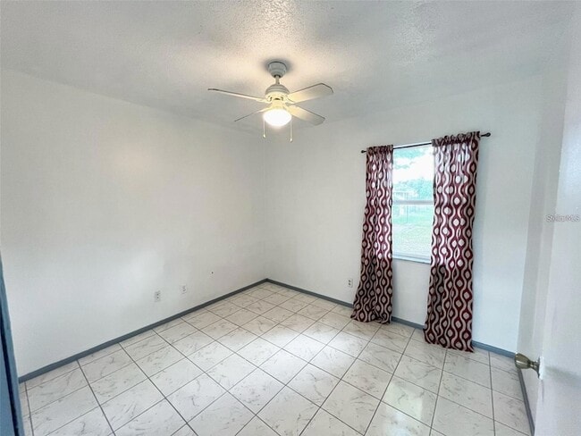 Photo - 6920 Edgefield Ln